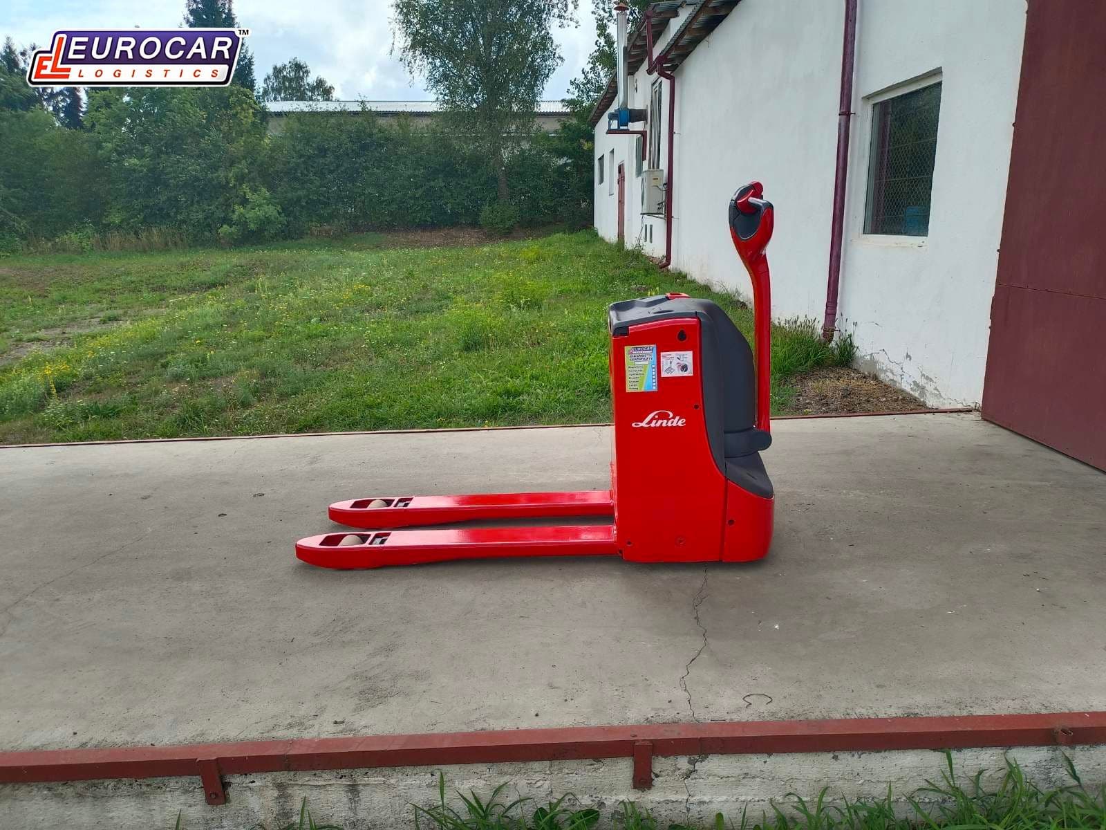 Електрична рокла LINDE T20 — Електровізки